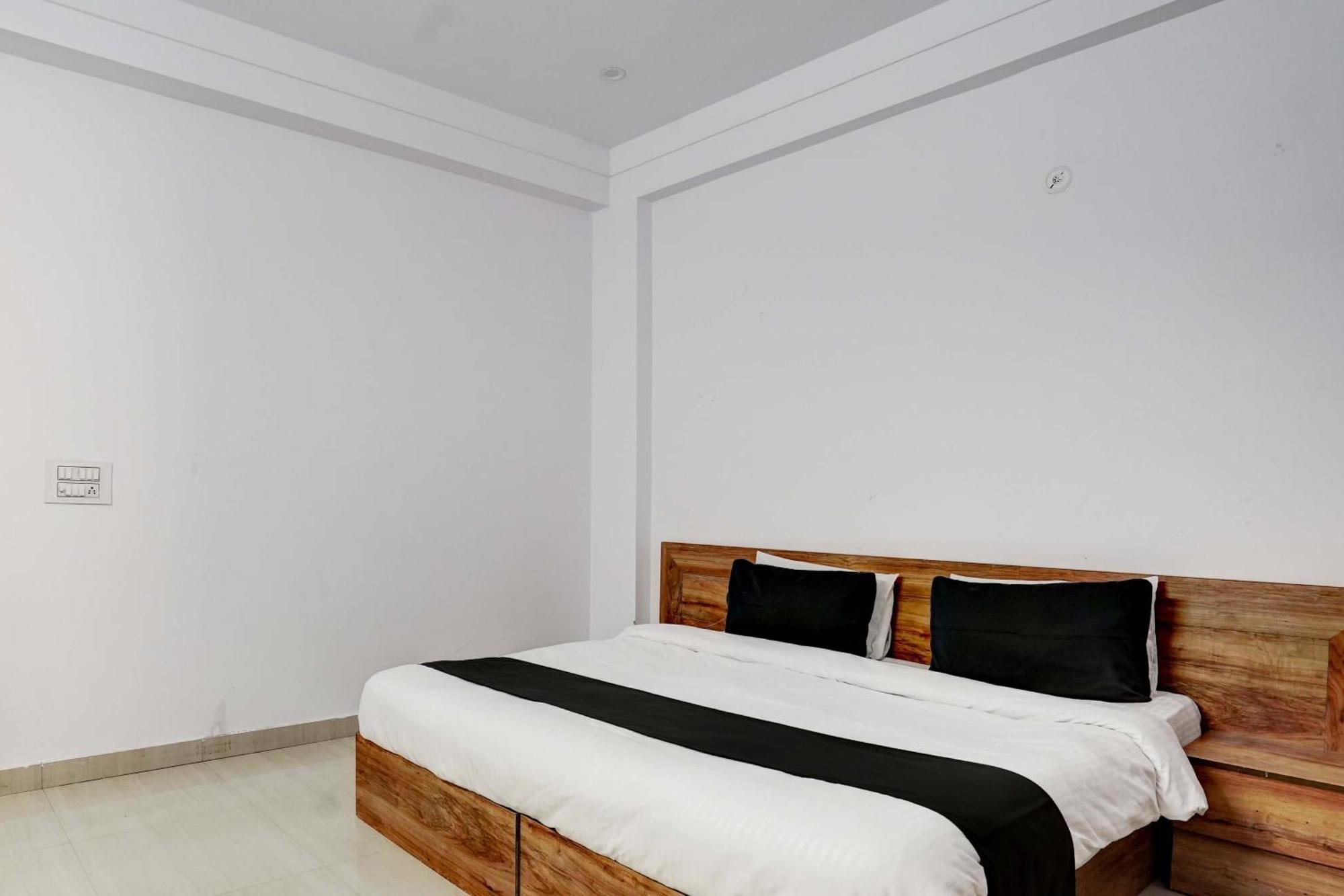 Collection O Aqua Inn Gurgaon Exterior photo